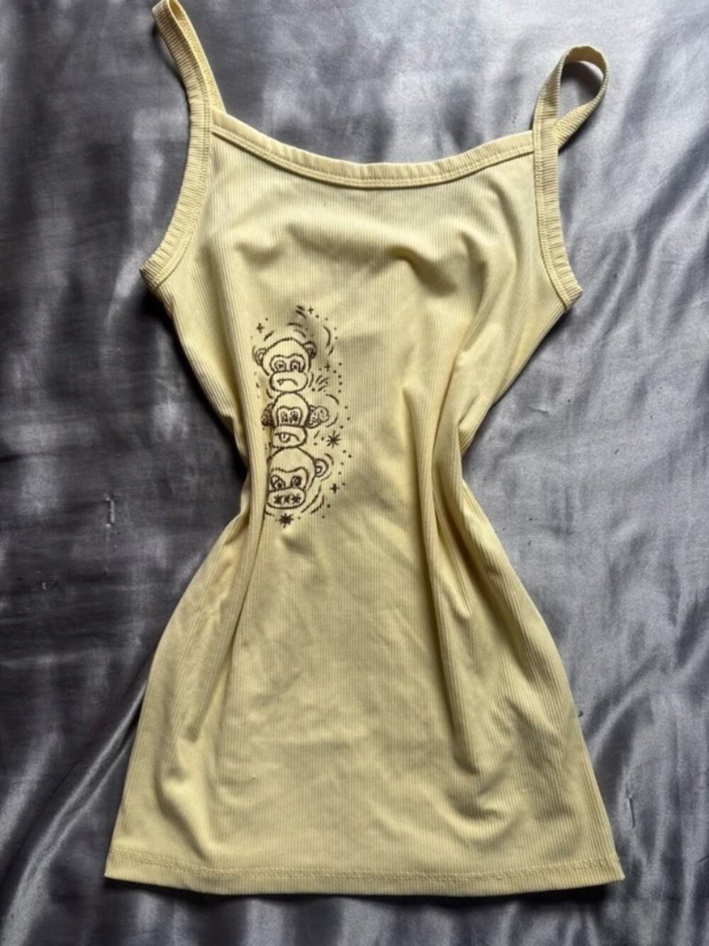 Yellow Y2K Graphic Fitted Tank Top Women's Size XS (US 2)